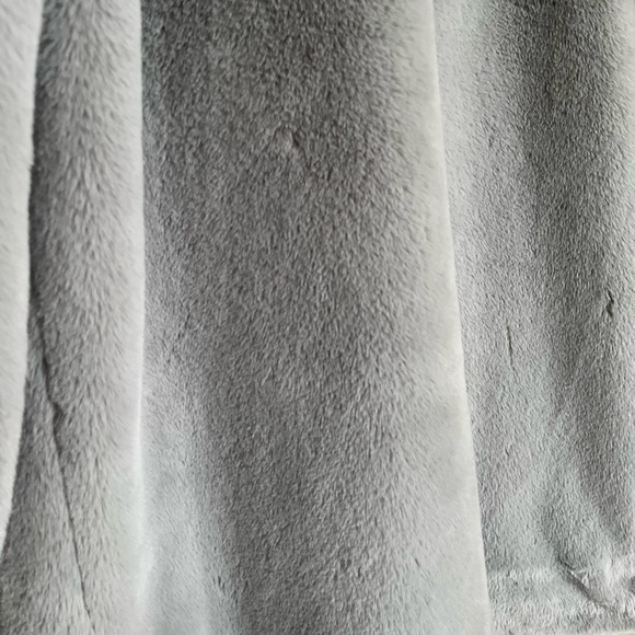 Cotton Candy LA Grey Teddy Faux Fur Coat Jacket Snap Closure | Medium - Picture 8 of 11